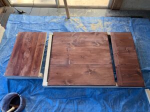 アサヒペン水性ステインで塗装した工作台
